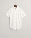 WHITE, REG CLASSIC POPLIN SS SHIRT, FLAT-LAY BY GANT AU.