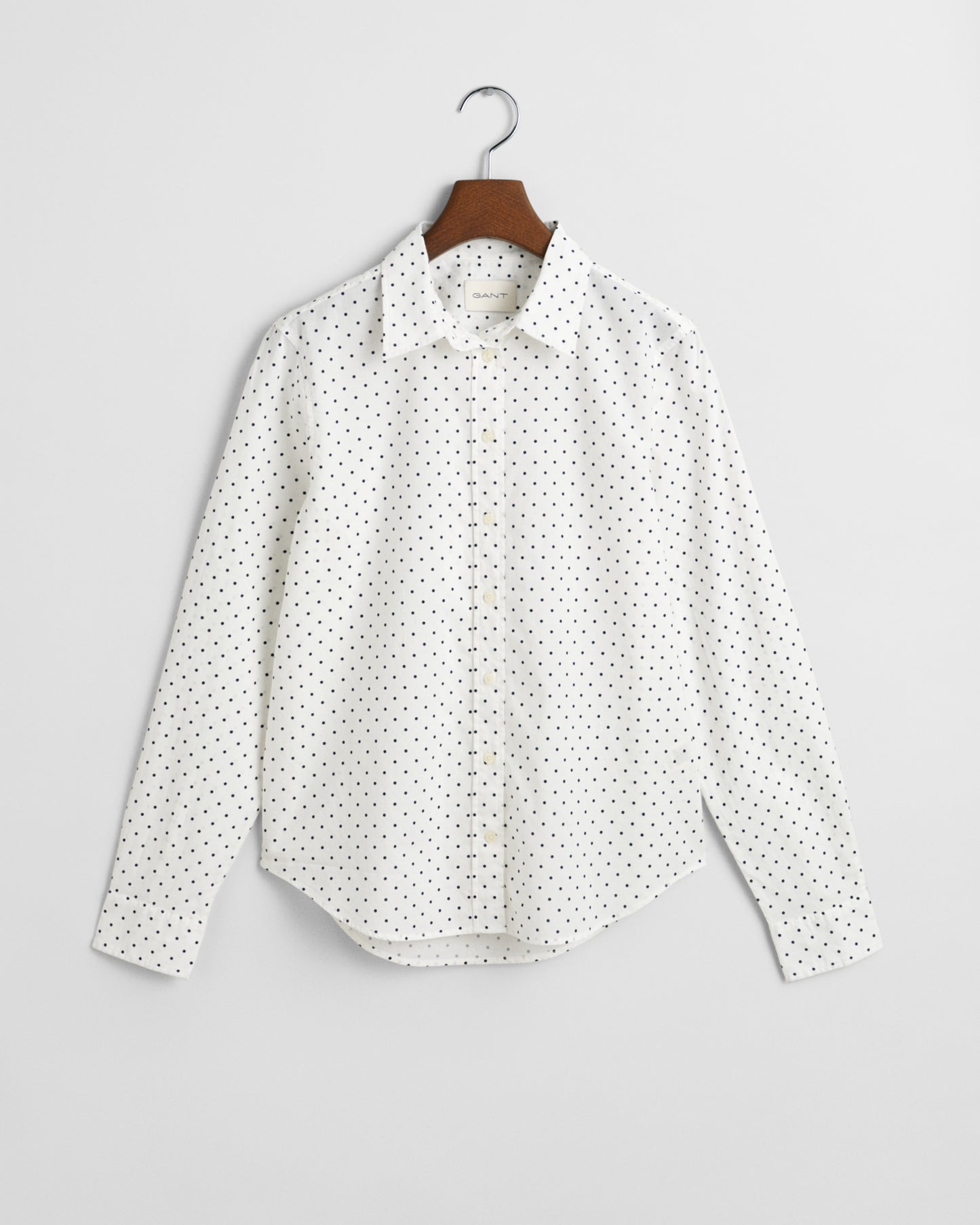 EGGSHELL, REG DOT PRINT CTN VOILE SHIRT, FLAT-LAY BY GANT AU.
