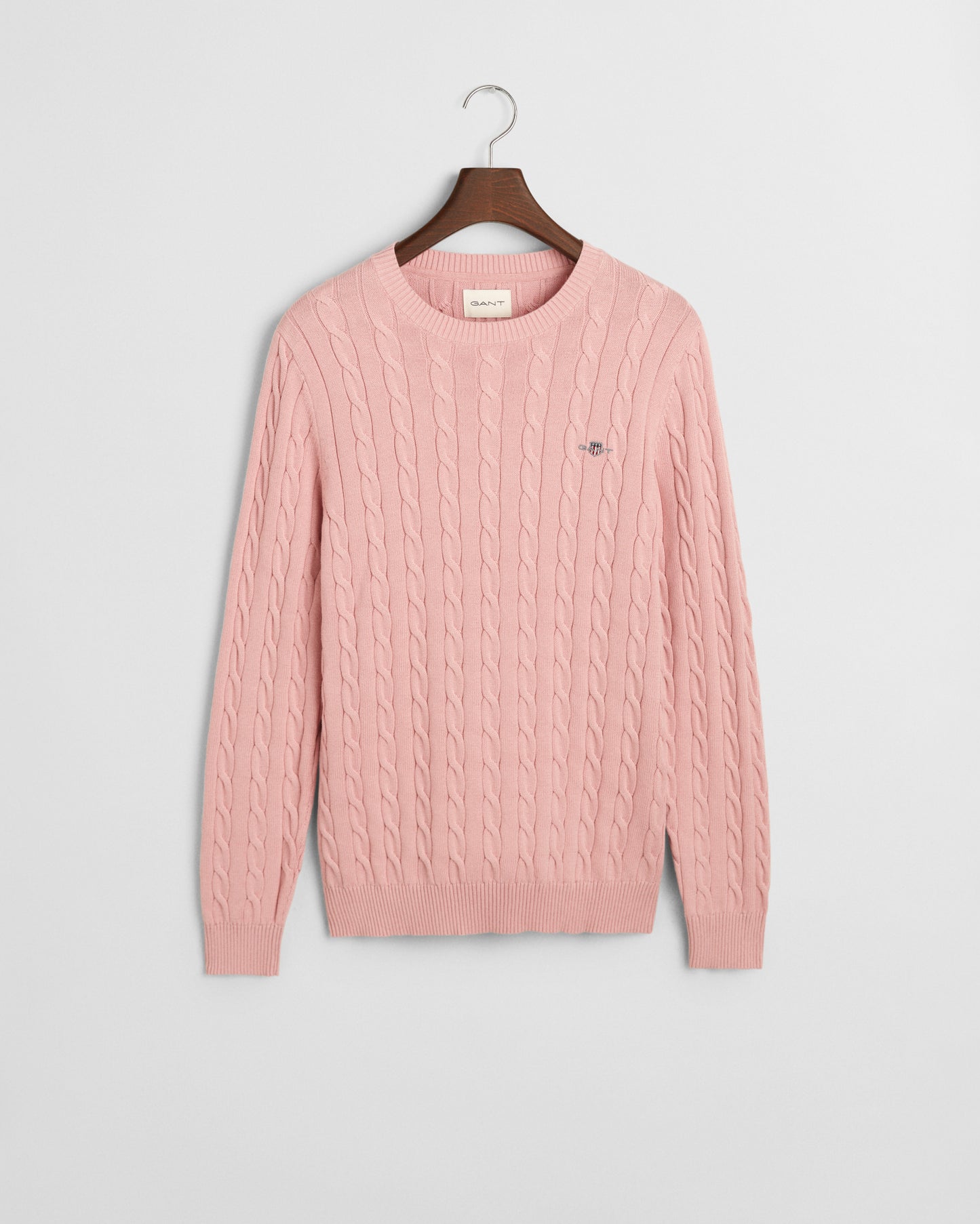 DUSTY PINK, COTTON CABLE C-NECK, FLAT-LAY BY GANT AU.