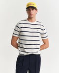 CREAM, STRIPED SS T-SHIRT, FRONT-VIEW BY GANT AU.