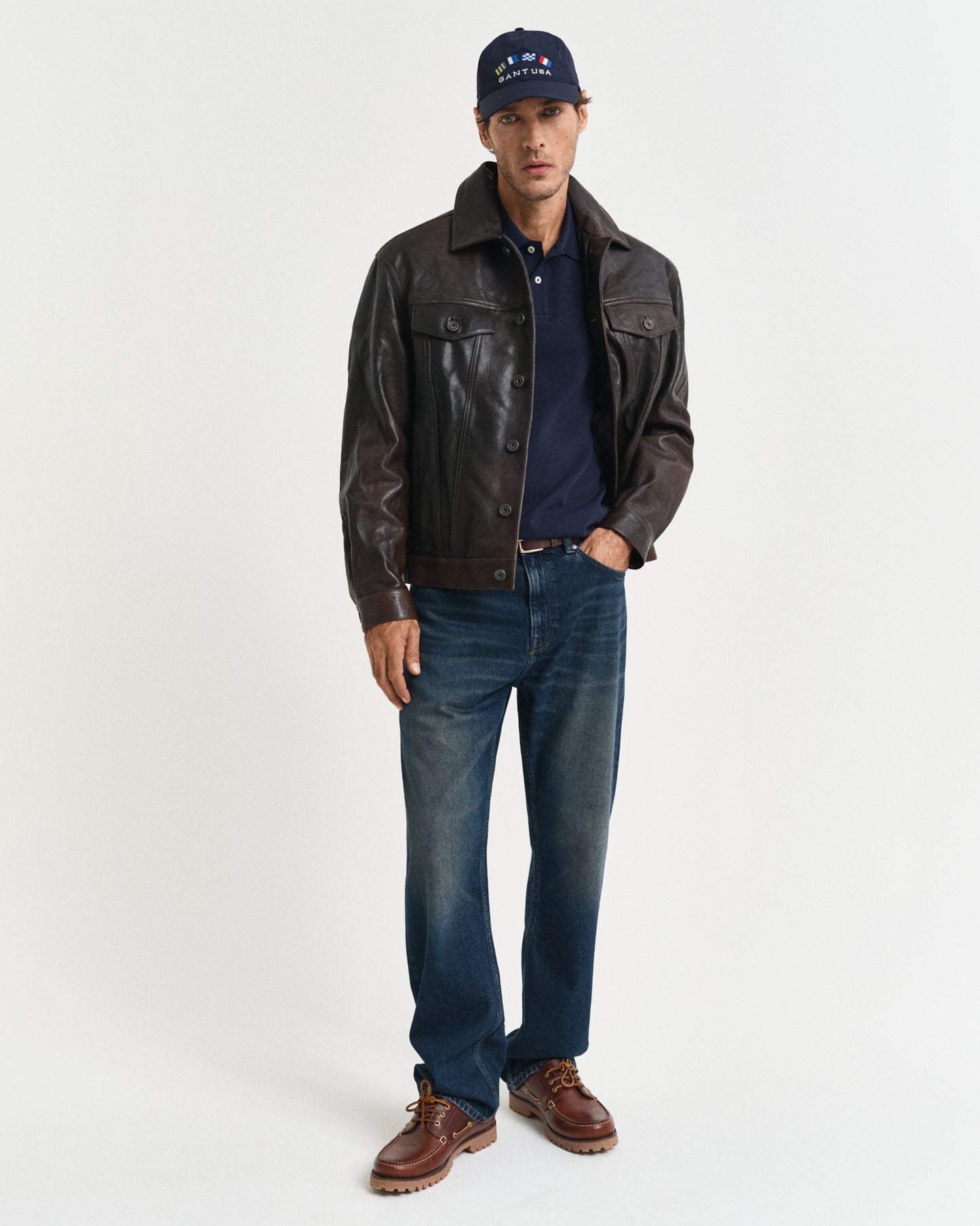 EVENING BLUE, TEXTURED POLO BY GANT AU.