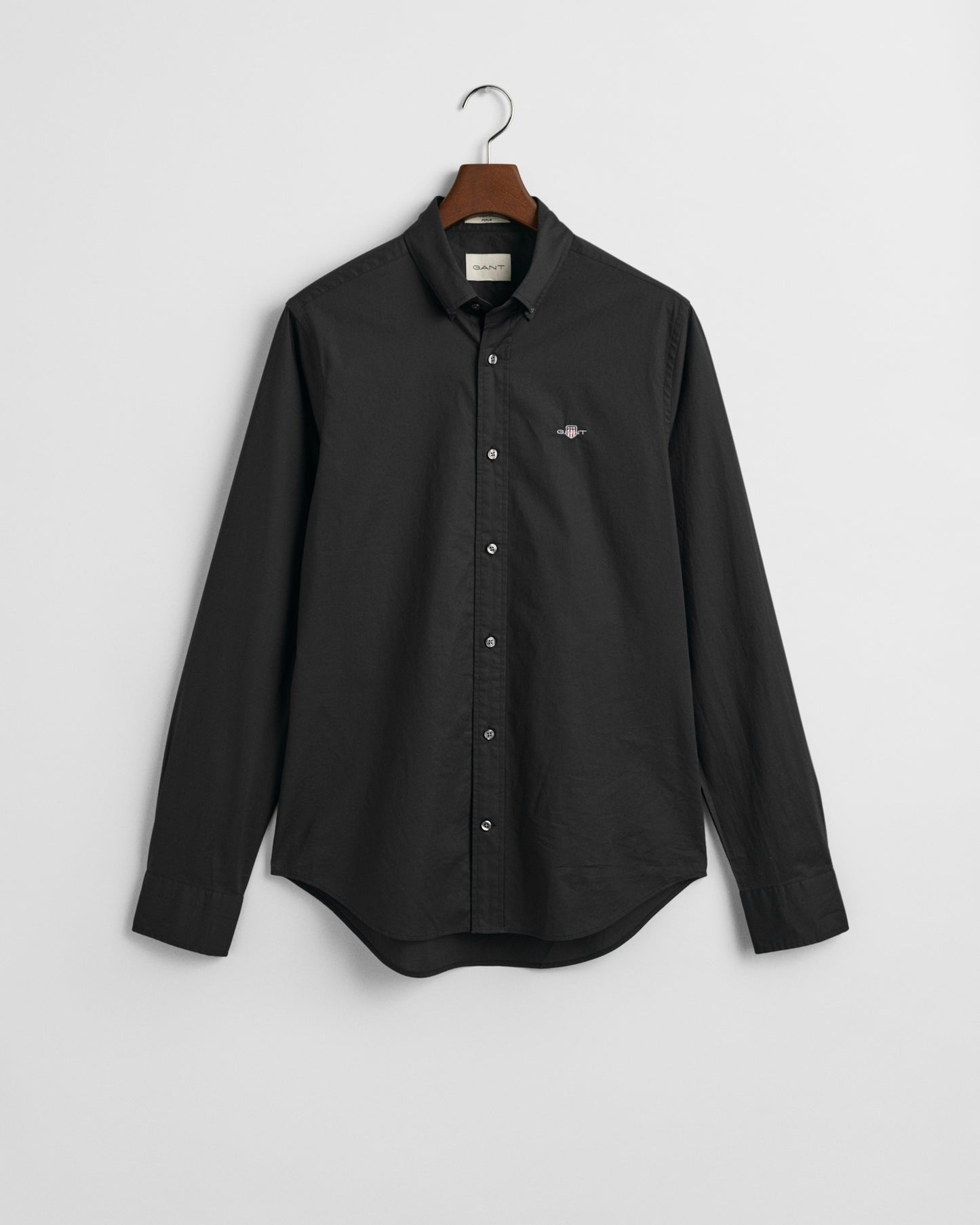 BLACK, SLIM CLASSIC POPLIN SHIRT, FLAT-LAY BY GANT AU.