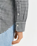 BLACK, REG CLASSIC POPLIN GINGHAM SHIRT, CLOSE-UP BY GANT AU.