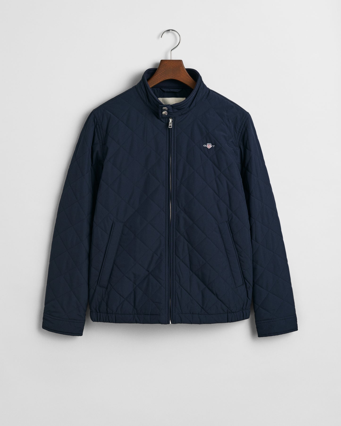 EVENING BLUE, QUILTED WINDCHEATER, FLAT-LAY BY GANT AU.