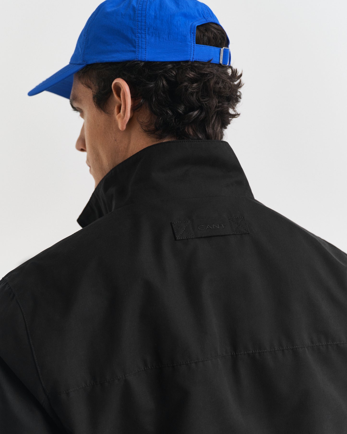 MODEL WEARING LIGHTWEIGHT HAMPSHIRE JACKET