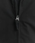 BLACK, LIGHTWEIGHT HAMPSHIRE JACKET, CLOSE-UP BY GANT AU.