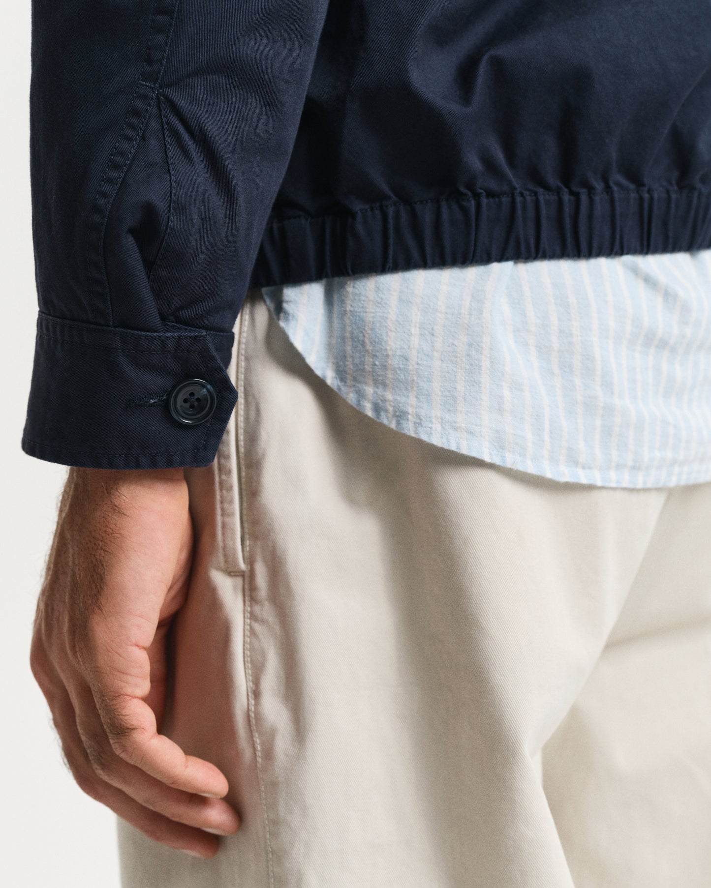 MODEL WEARING COTTON WINDCHEATER JACKET