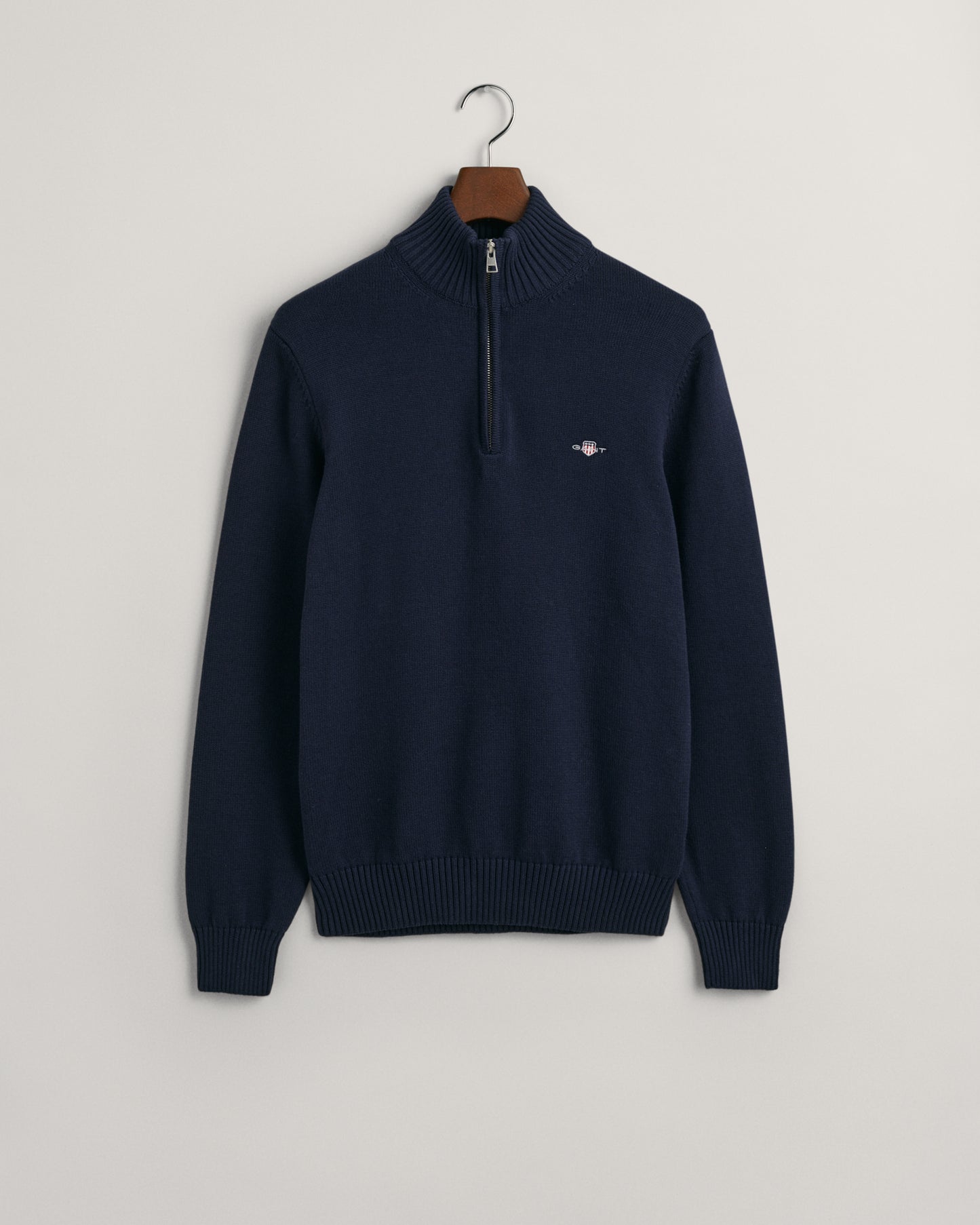 EVENING BLUE, CASUAL COTTON HALF ZIP BY GANT AU.