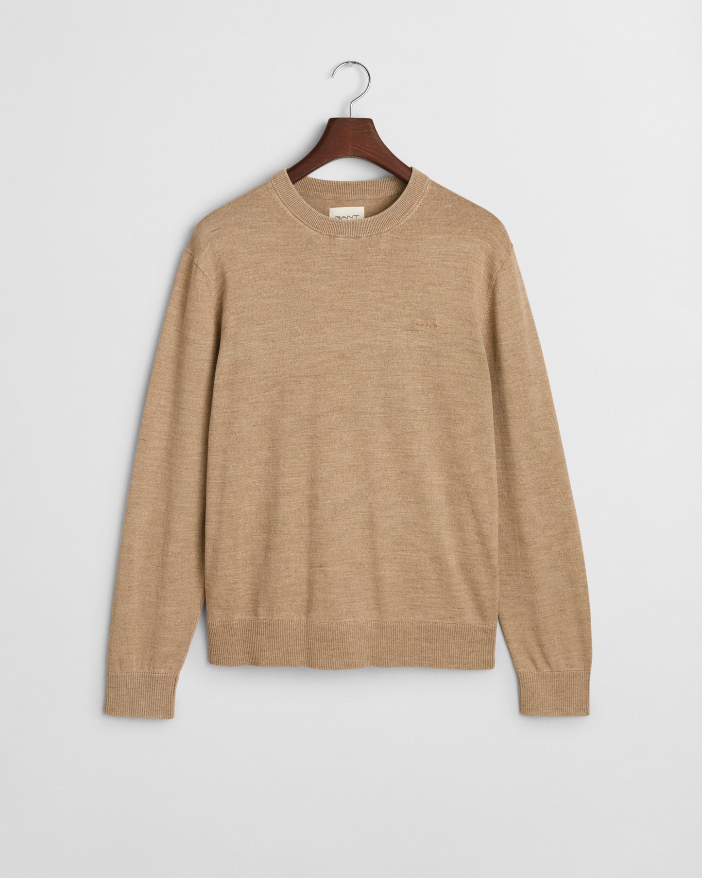 DRY SAND, SUNFADED C-NECK, FLAT-LAY BY GANT AU.