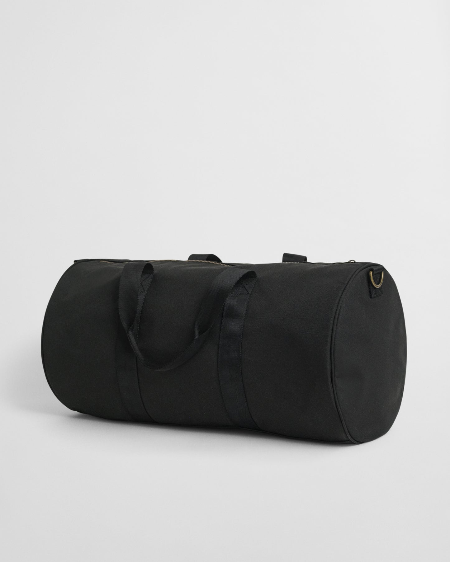 BLACK, ARCHIVE SHIELD DUFFLE BAG, BACK-VIEW BY GANT AU.