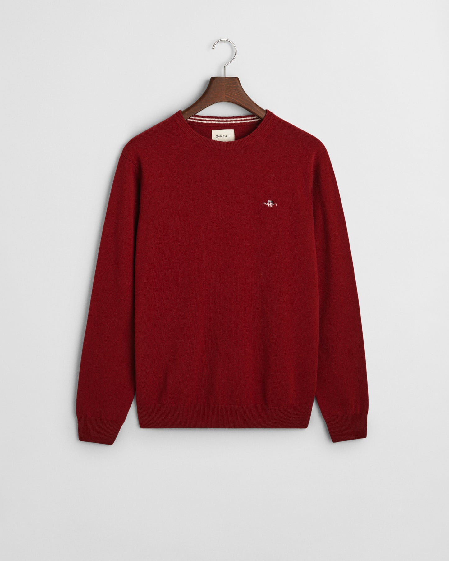 PLUMPED RED, SUPERFINE LAMBSWOOL C-NECK BY GANT AU.
