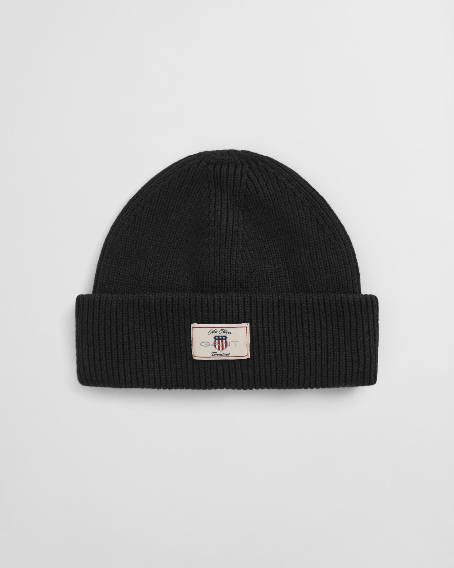 BLACK, COTTON BLEND RIBBED BEANIE BY GANT AU.