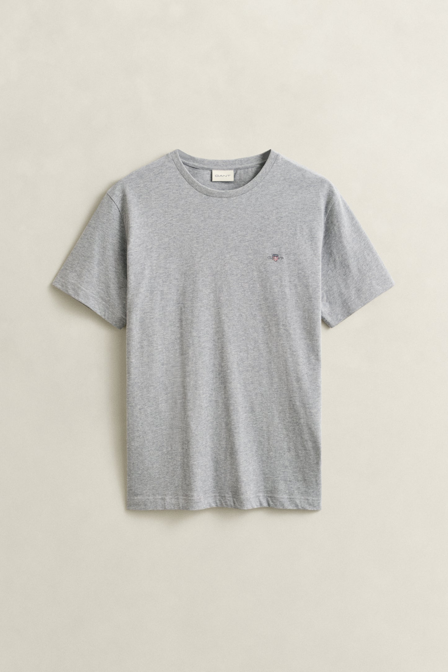 GREY MELANGE, Shield T-Shirt, FRONT-VIEW BY GANT AU.