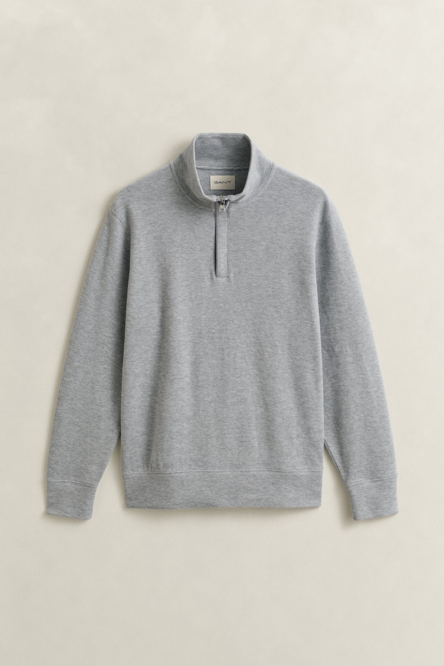 GREY MELANGE, LIGHT SACKER HALF ZIP, FLAT-LAY BY GANT AU.