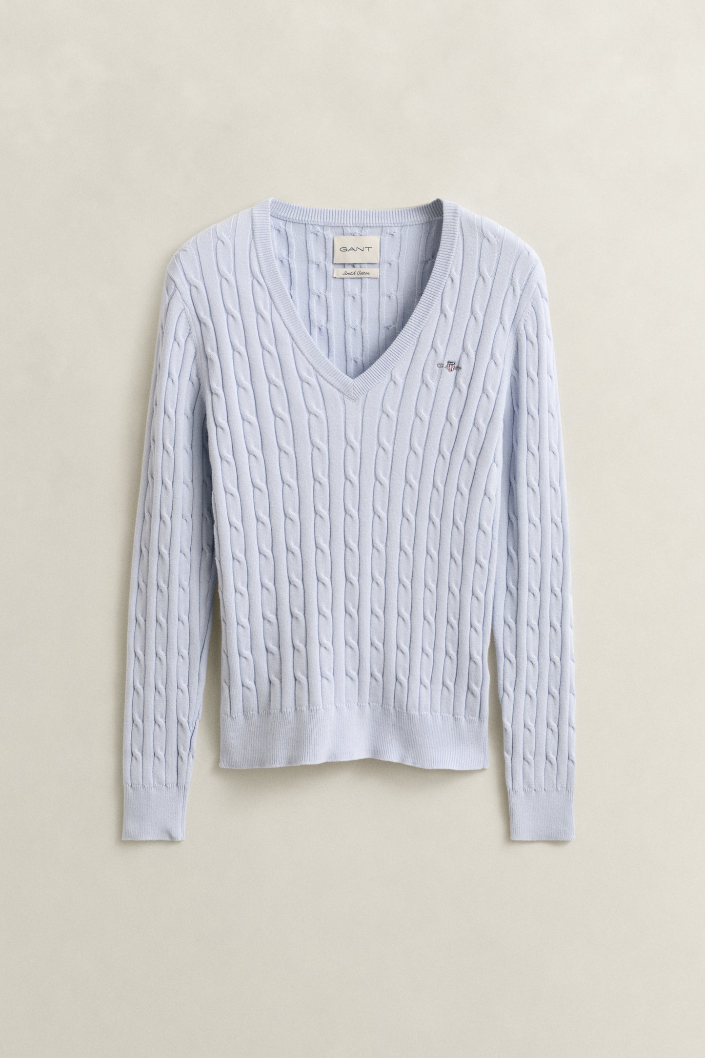 LIGHT BLUE, STRETCH COTTON CABLE V-NECK, FLAT-LAY BY GANT AU.