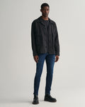 DARK BLUE WORN IN, EXTRA SLIM ACTIVE RECOVER JEANS BY GANT AU.