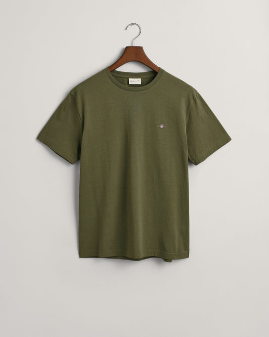 JUNIPER GREEN, REG SHIELD SS T-SHIRT, FLAT-LAY BY GANT AU.