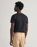 BLACK, SLIM SHIELD SS T-SHIRT, BACK-VIEW BY GANT AU.