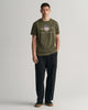 JUNIPER GREEN, REG ARCHIVE SHIELD SS T-SHIRT BY GANT AU.
