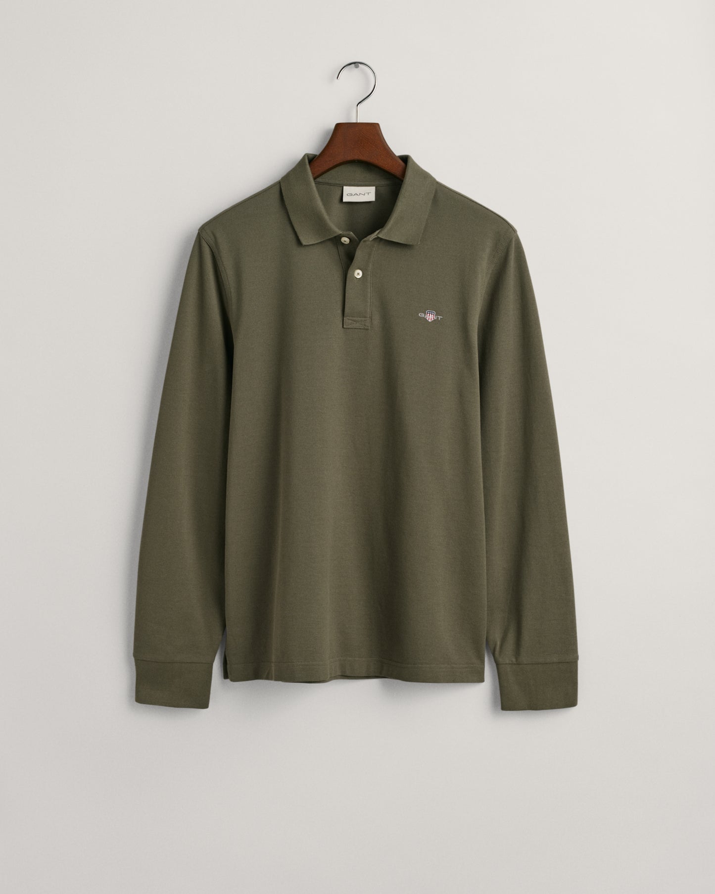 JUNIPER GREEN, REG SHIELD LS PIQUE POLO, FLAT-LAY BY GANT AU.