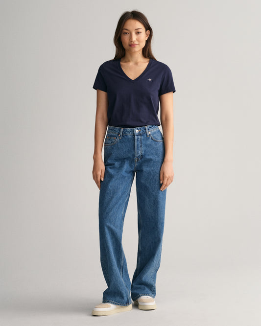 EVENING BLUE, REG SHIELD SS V-NECK T-SHIRT BY GANT AU.