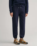 EVENING BLUE, SHIELD SWEATPANTS, CLOSE-UP BY GANT AU.