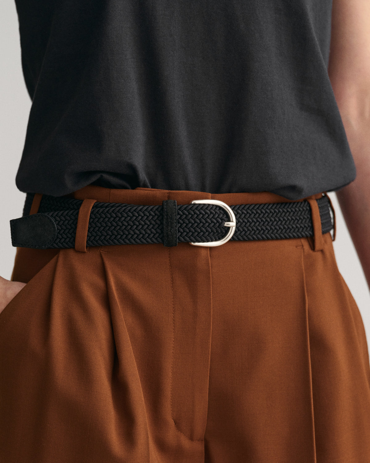 BLACK, ELASTIC BRAIDED BELT BY GANT AU.