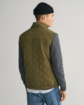 JUNIPER GREEN, QUILTED WINDCHEATER VEST, BACK-VIEW BY GANT AU.