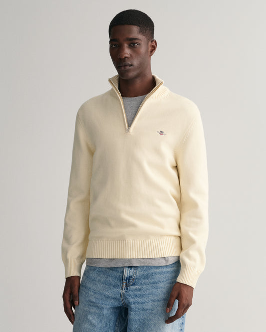 CREAM, CASUAL COTTON HALF ZIP, FRONT-VIEW BY GANT AU.