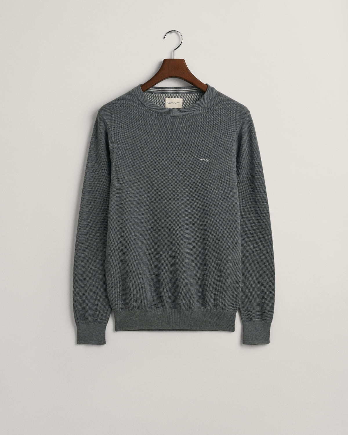 DARK GREY MELANGE, COTTON PIQUE C-NECK, FLAT-LAY BY GANT AU.