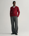 PORT RED, SUPERFINE LAMBSWOOL V-NECK BY GANT AU.