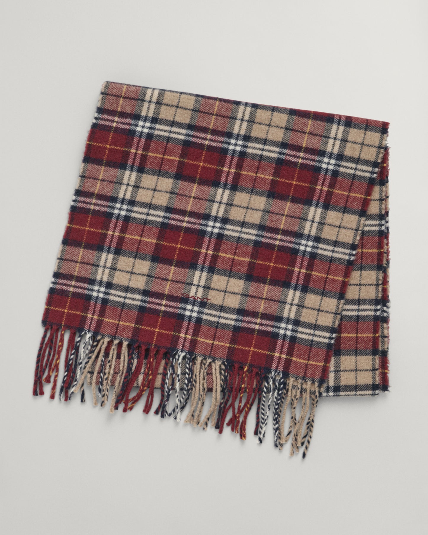 PLUMPED RED, MULTI CHECK SCARF, FRONT-VIEW BY GANT AU.