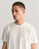 EGGSHELL, REG TONAL SHIELD SS T-SHIRT, CLOSE-UP BY GANT AU.