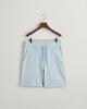 DOVE BLUE, REG SHIELD SWEAT SHORTS, FLAT-LAY BY GANT AU.