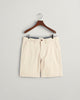 PUTTY, SLIM TWILL SHORTS, FLAT-LAY BY GANT AU.