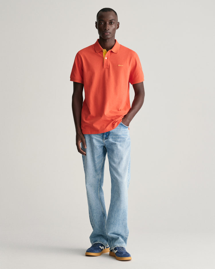 BURNT ORANGE, REG CONTRAST PIQUE SS POLO BY GANT AU.