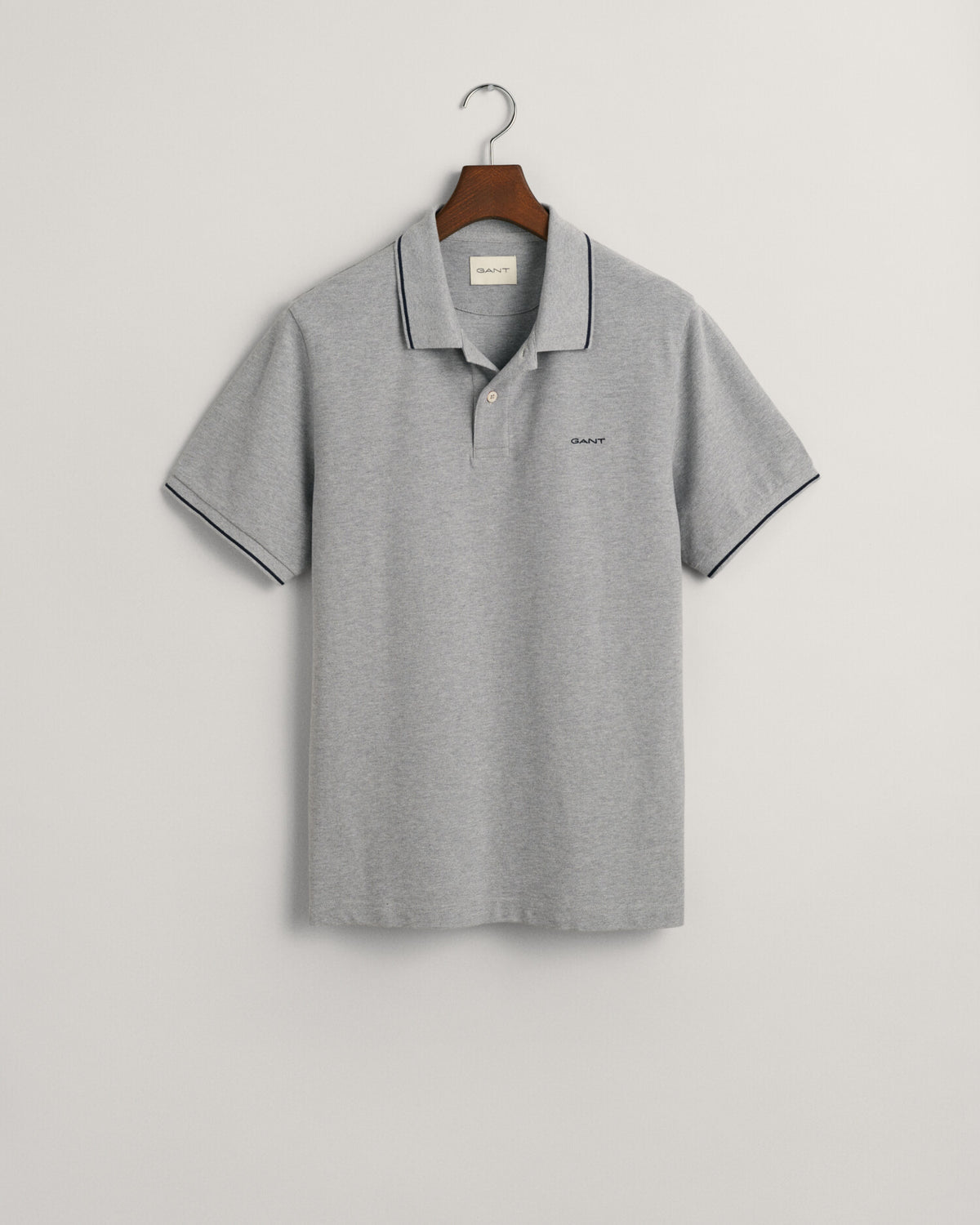 GREY MELANGE, TIPPING SS PIQUE POLO, FLAT-LAY BY GANT AU.