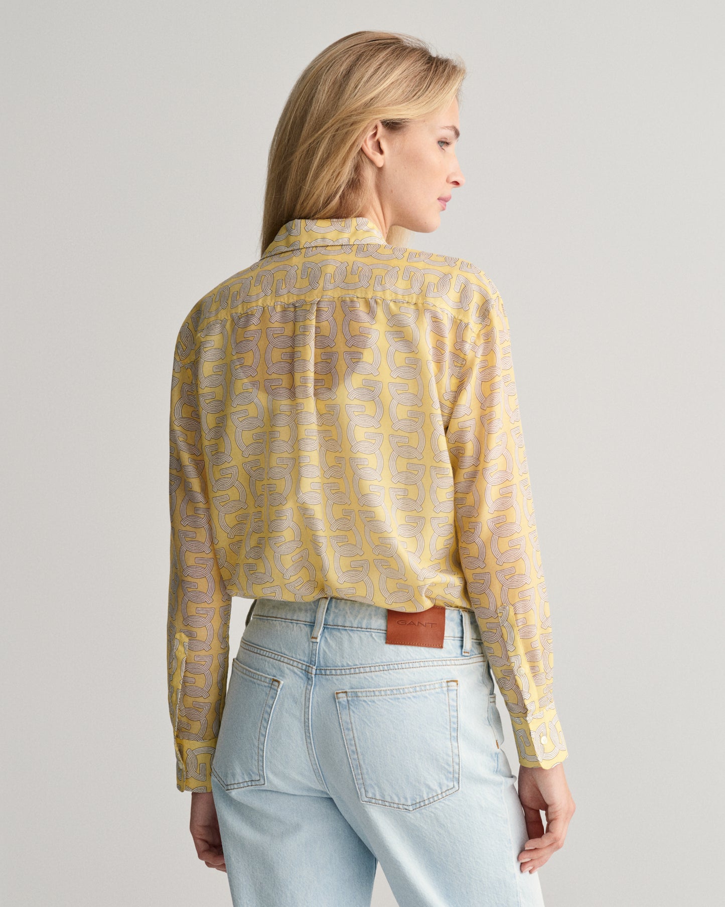 DUSTY YELLOW, REL G PATTERN COT SILK SHIRT, BACK-VIEW BY GANT AU.