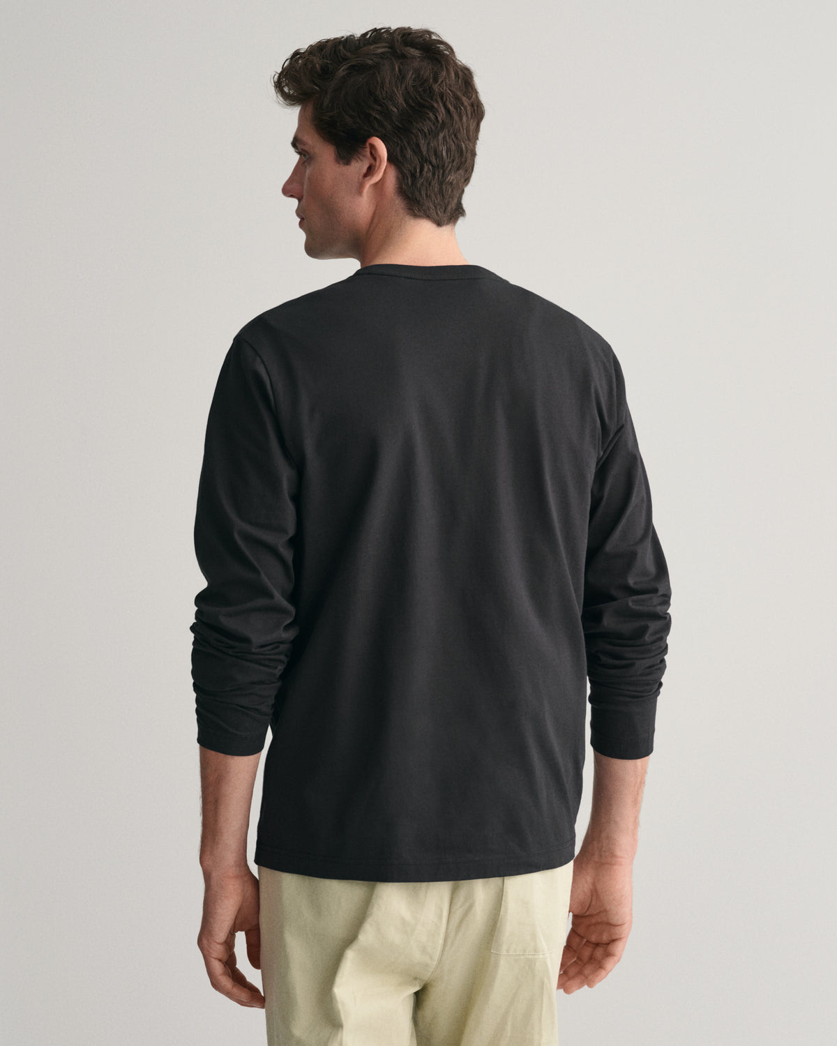 BLACK, REG SHIELD LS T-SHIRT, BACK-VIEW BY GANT AU.