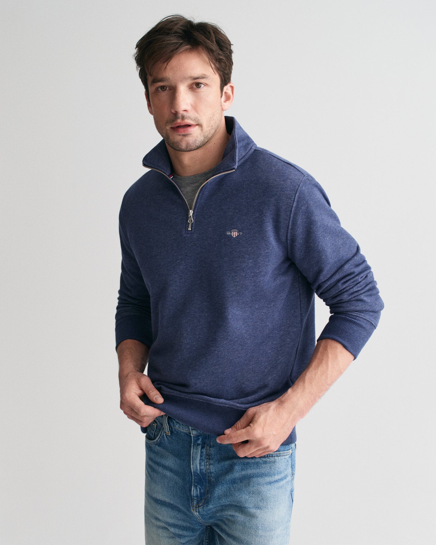 DK JEANSBLUE MELANGE, REG SHIELD HALF ZIP SWEAT, FRONT-VIEW BY GANT AU.
