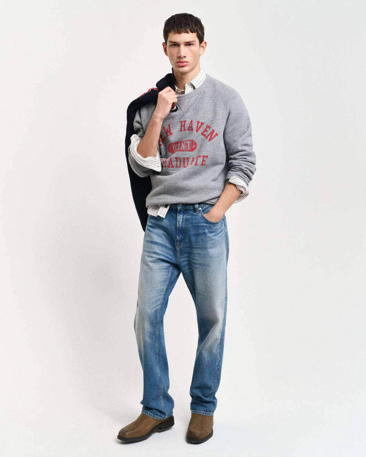 GREY MELANGE, GRAPHIC C-NECK SWEAT BY GANT AU.
