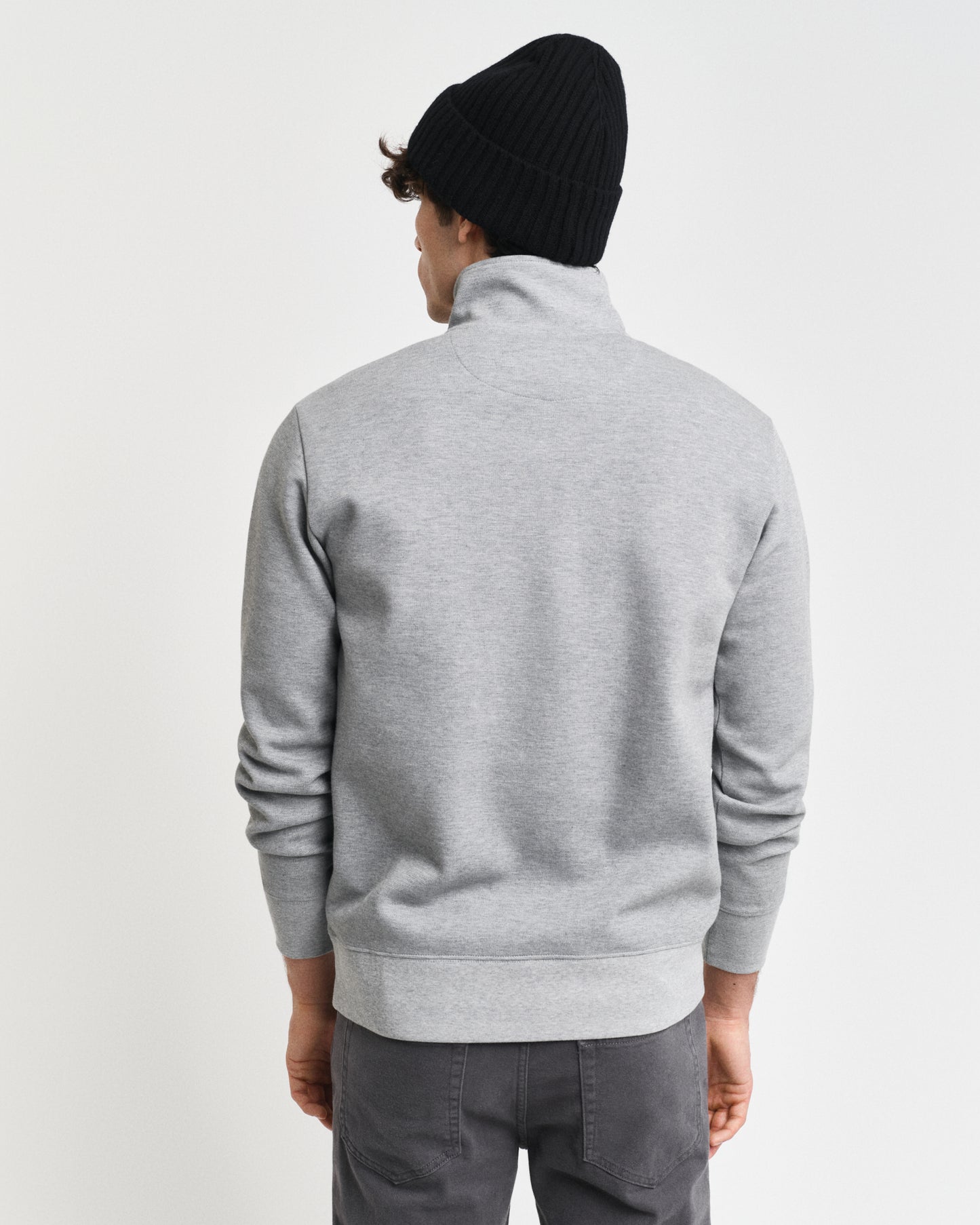 GREY MELANGE, SMALL GRAPHIC SWEAT HALF ZIP, BACK-VIEW BY GANT AU.