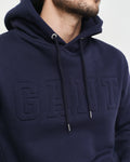EVENING BLUE, EMBOSSED SWEAT HOODIE, CLOSE-UP BY GANT AU.