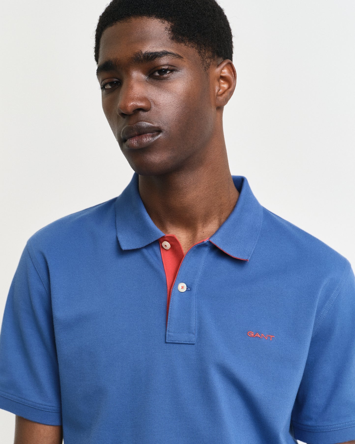 VINTAGE BLUE, REG CONTRAST PIQUE SS POLO, CLOSE-UP BY GANT AU.