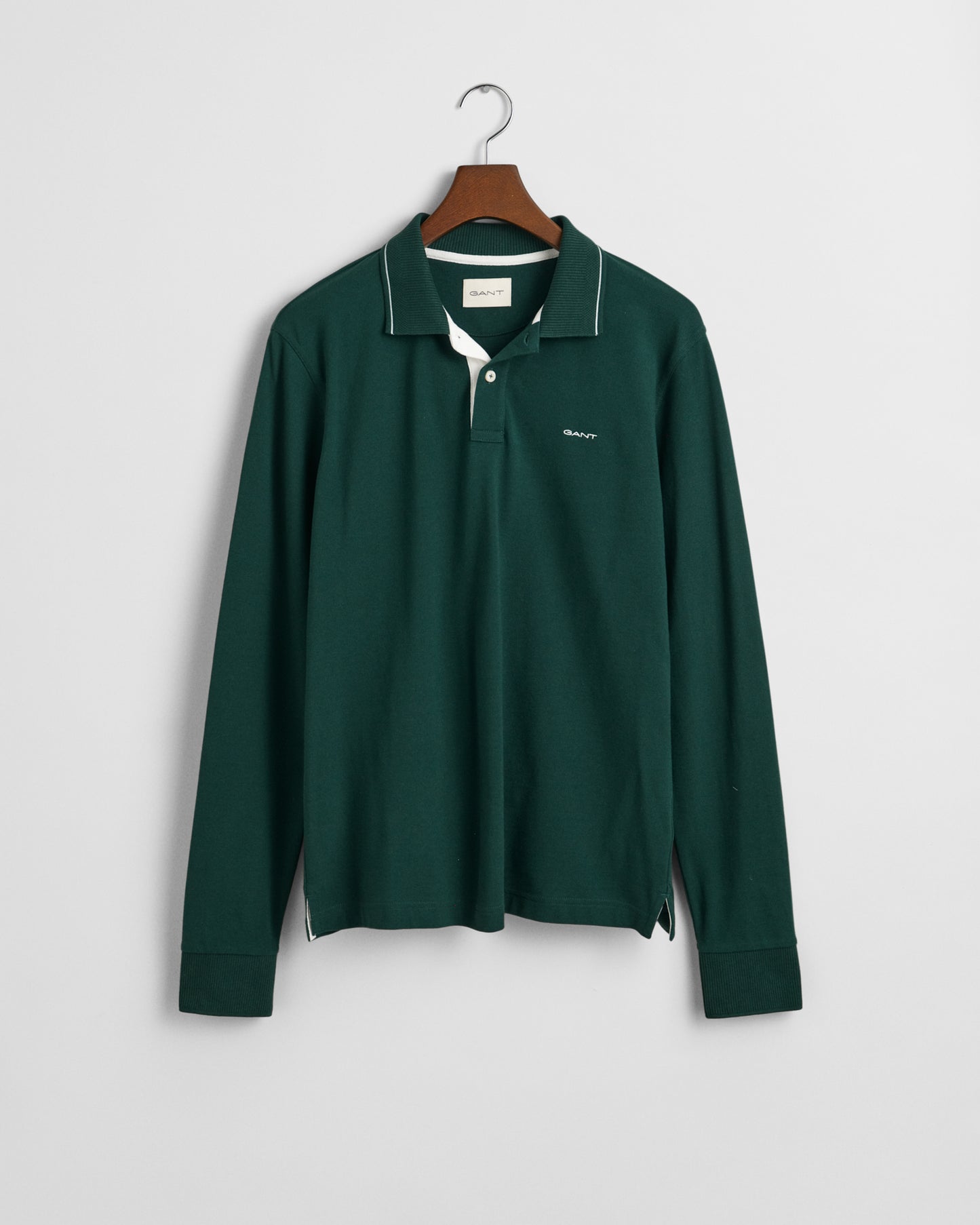 TARTAN GREEN, TEXTURED COLLAR POLO, FLAT-LAY BY GANT AU.
