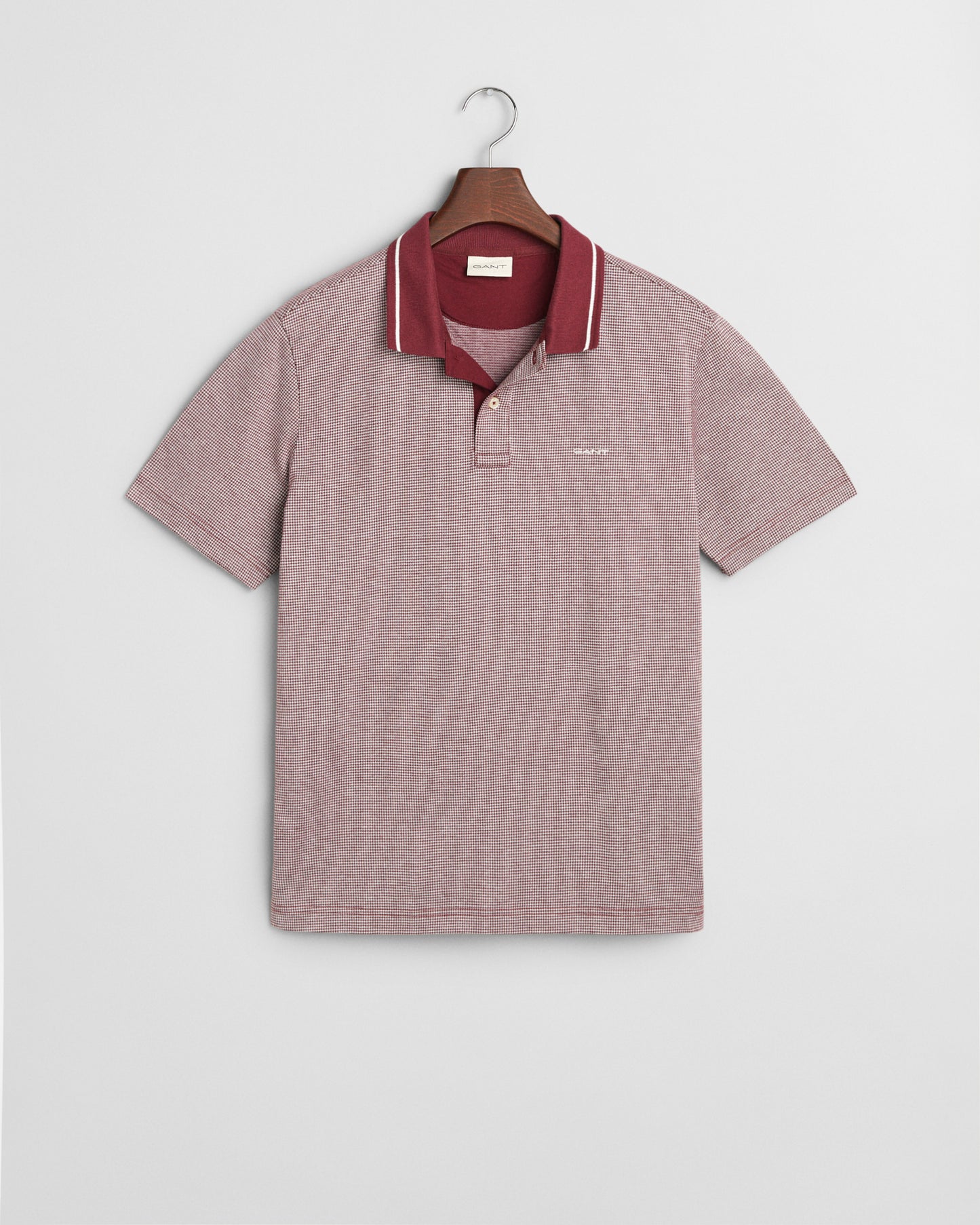 WINE RED, MICRO HOUNDSTOOTH POLO BY GANT AU.