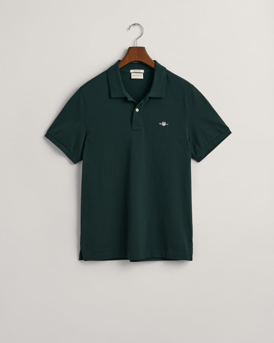 TARTAN GREEN, REG SHIELD SS PIQUE POLO, FLAT-LAY BY GANT AU.