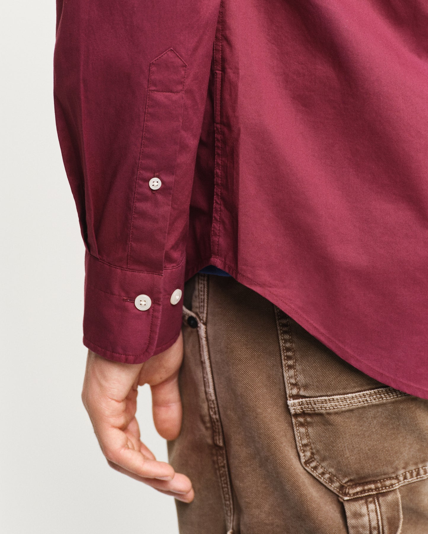 WINE RED, REG CLASSIC POPLIN SHIRT, CLOSE-UP BY GANT AU.