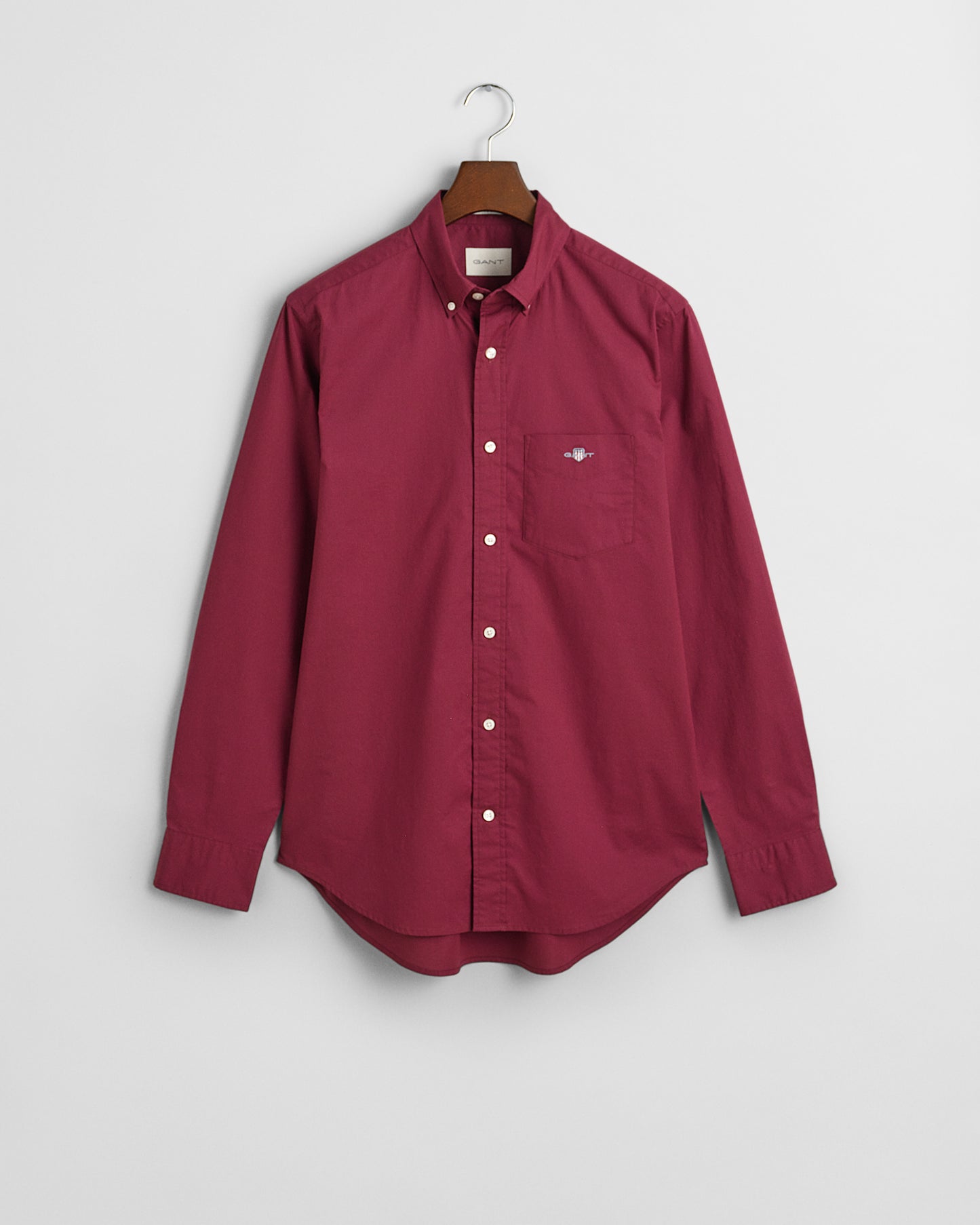 WINE RED, REG CLASSIC POPLIN SHIRT, FLAT-LAY BY GANT AU.