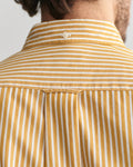 MAPLE YELLOW, REG CLASSIC POPLIN STRIPE SHIRT, CLOSE-UP BY GANT AU.